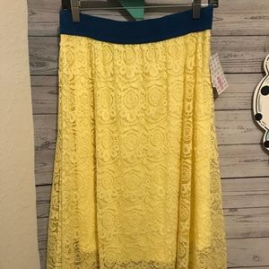 Medium Lace LuLaRoe Jill Skirt